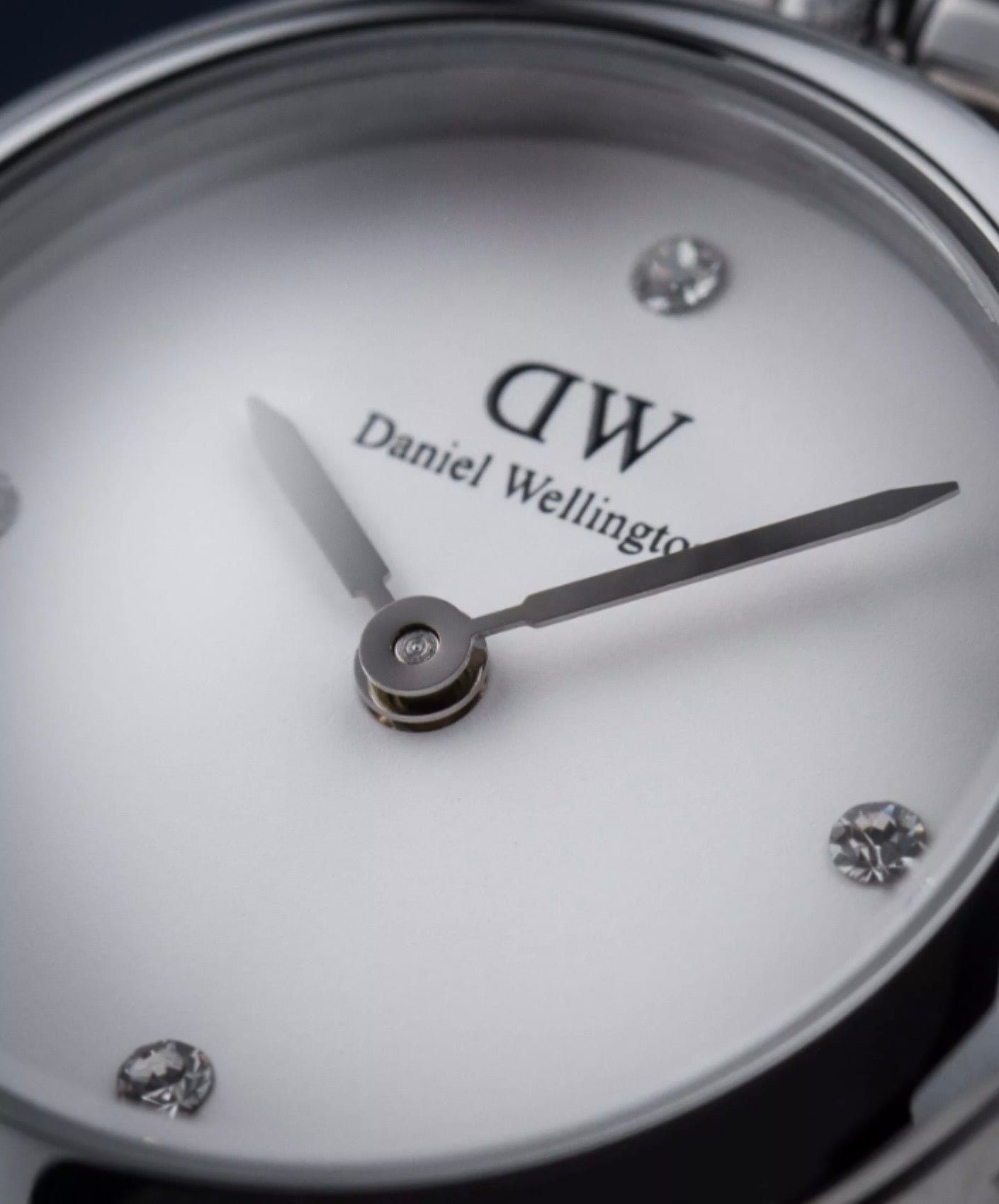 Daniel Wellington Ladies Watch Elan Lumine Silver 22 DW00100716