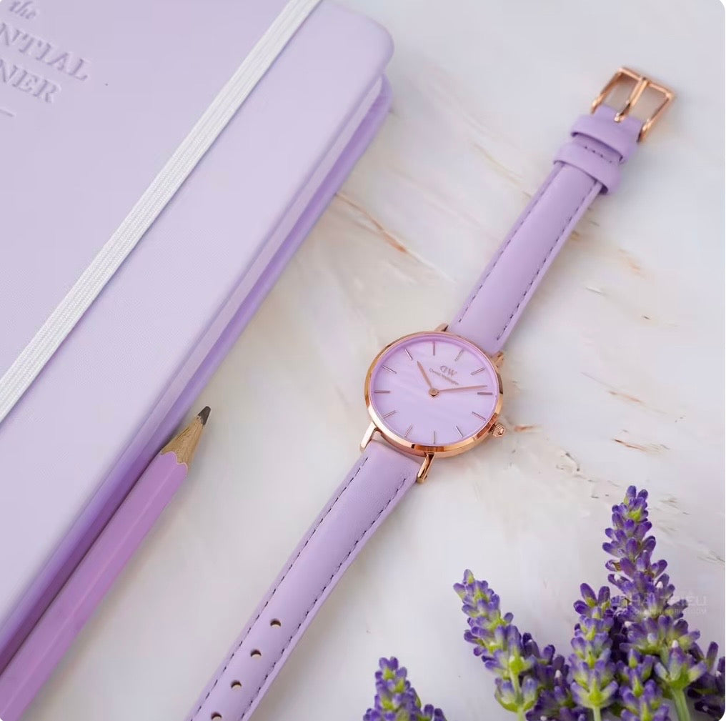 Daniel Wellington Ladies Watch Petite Lavender 28 DW00100634