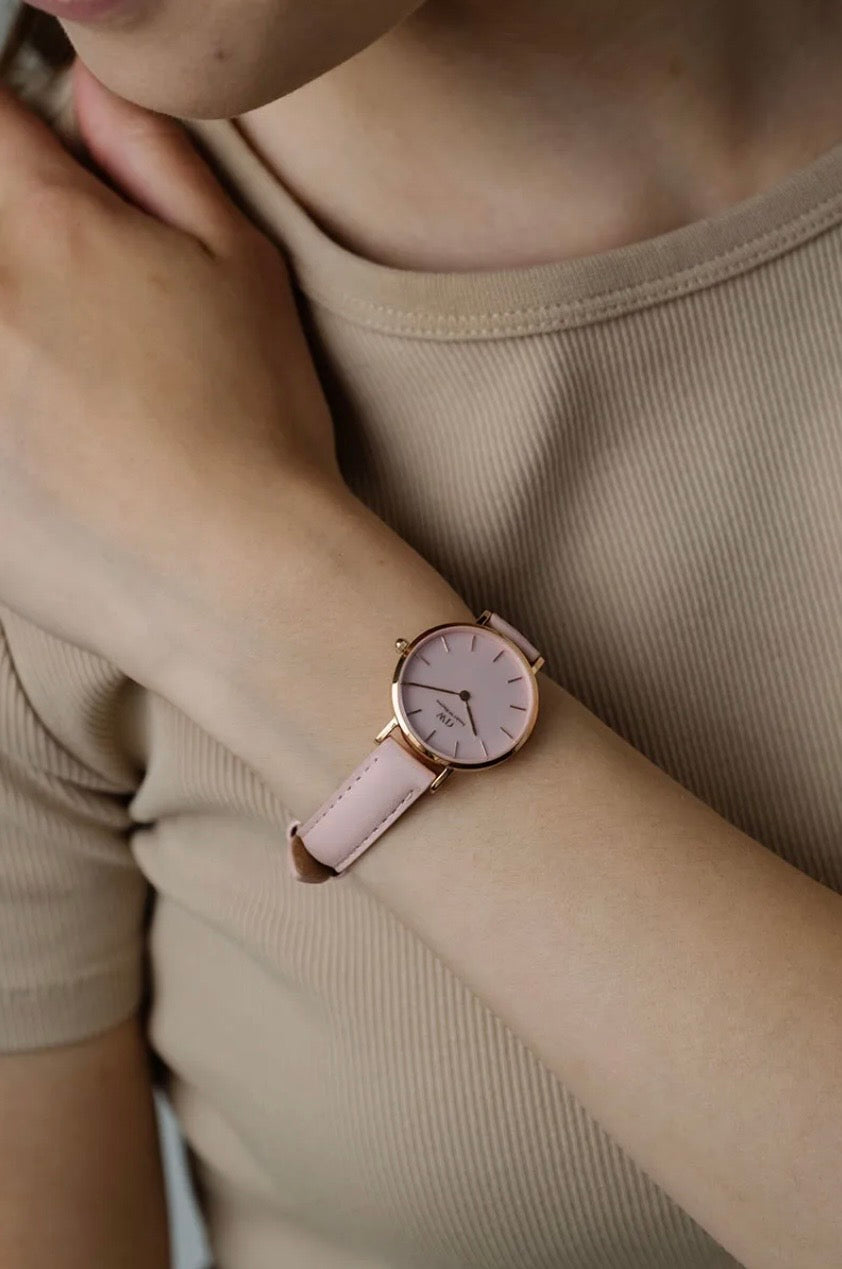 Daniel Wellington Ladies Watch Petite Cherry Blossom 28 DW00100633