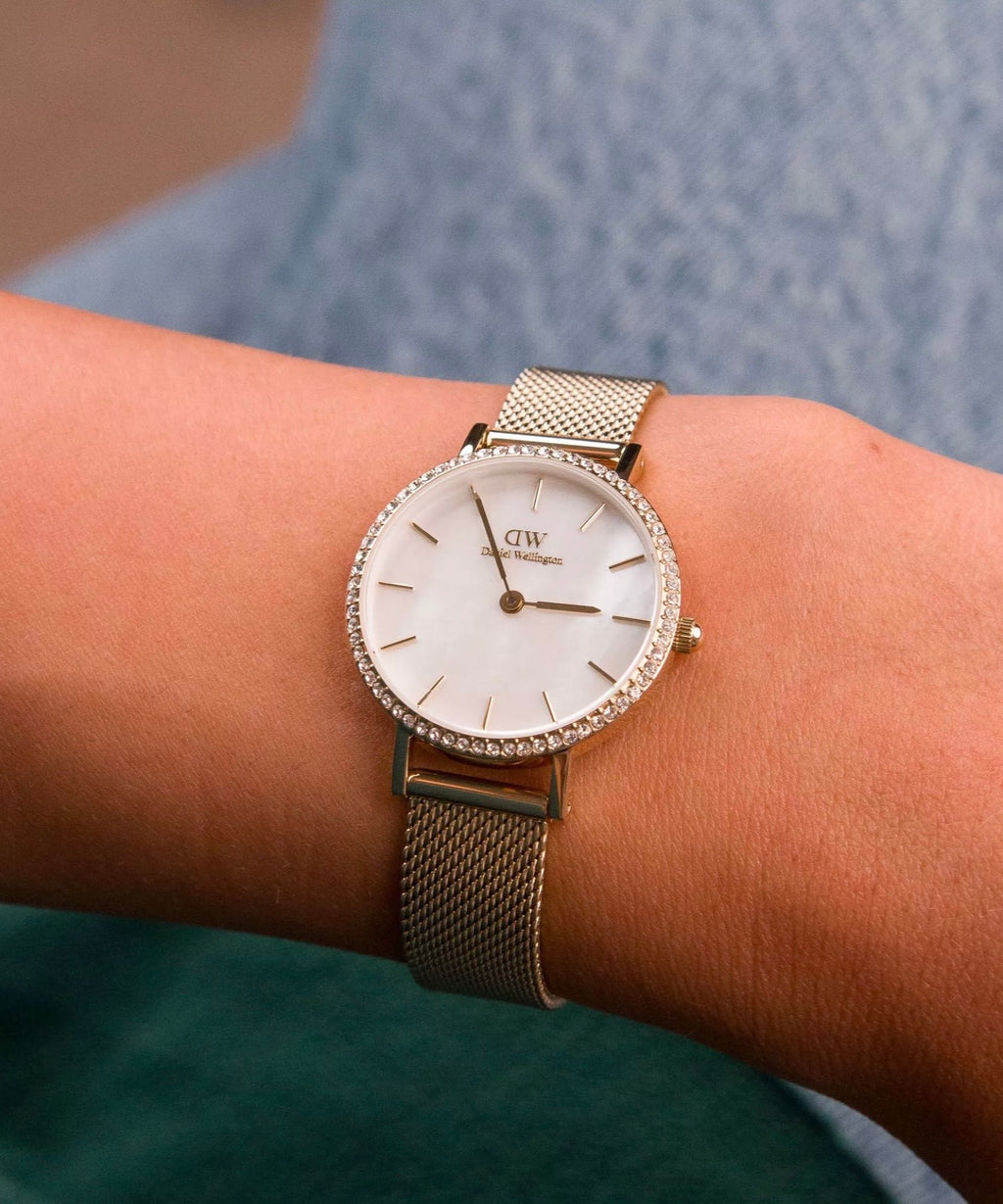 Daniel Wellington Ladies Watch Petite Lumine Gold 28 DW00100662