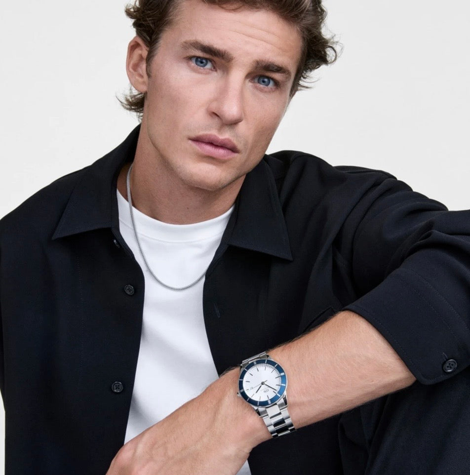 Daniel Wellington Mens Watch Iconic Paradigma Silver 40 DW00100819