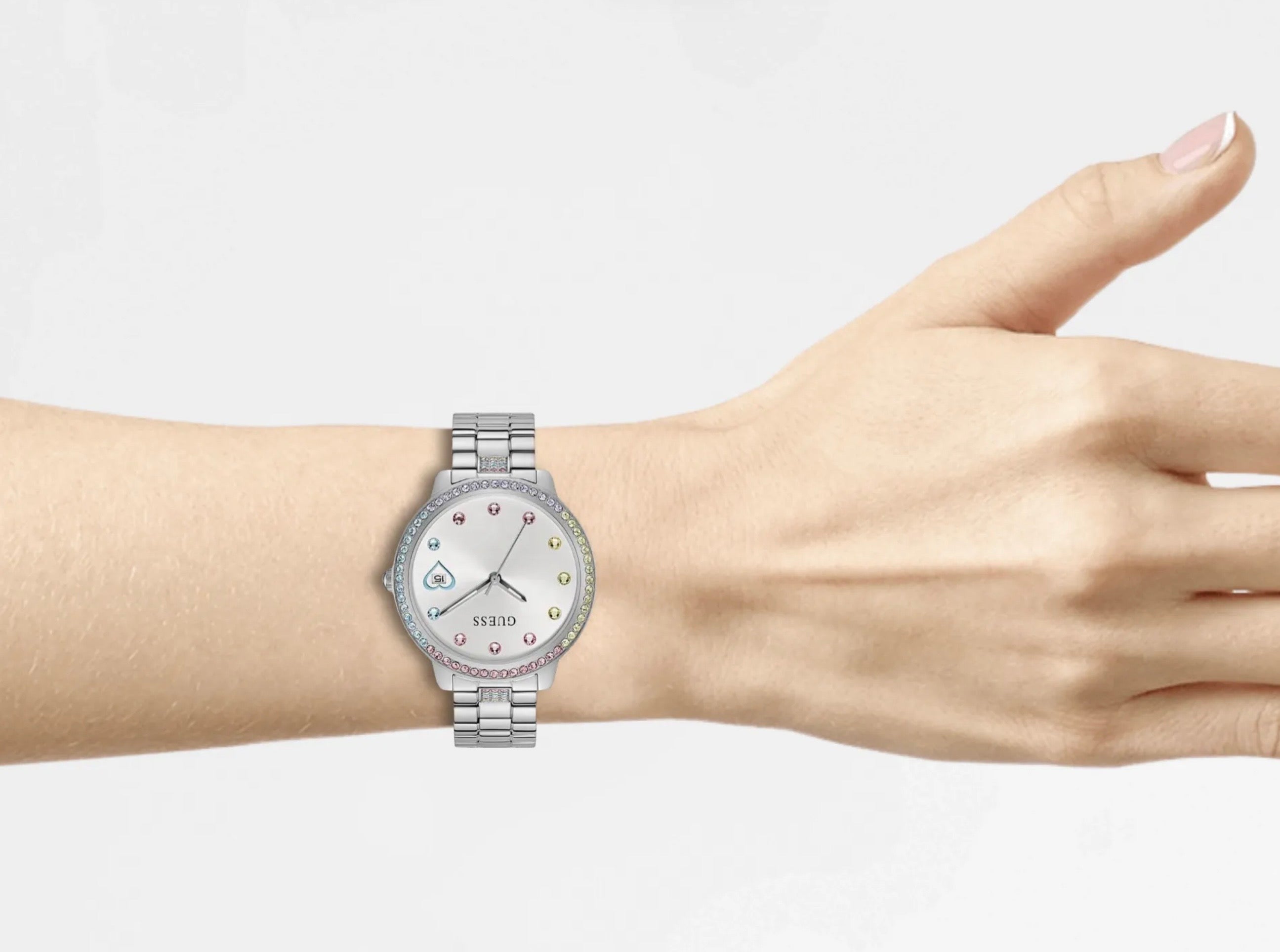 Guess Womens Three of Hearts Watch Silver GW0657L1